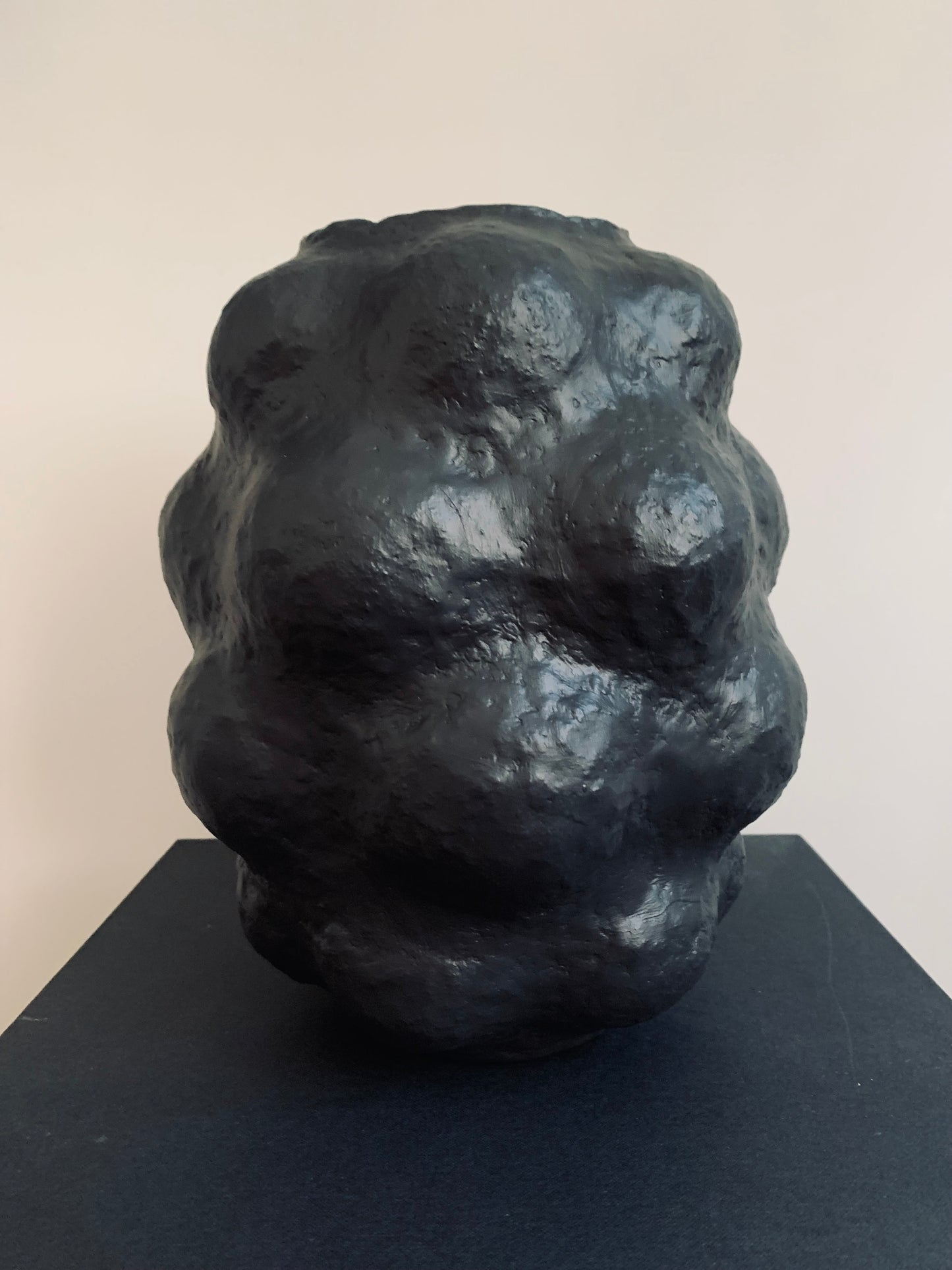 Pitch black vase