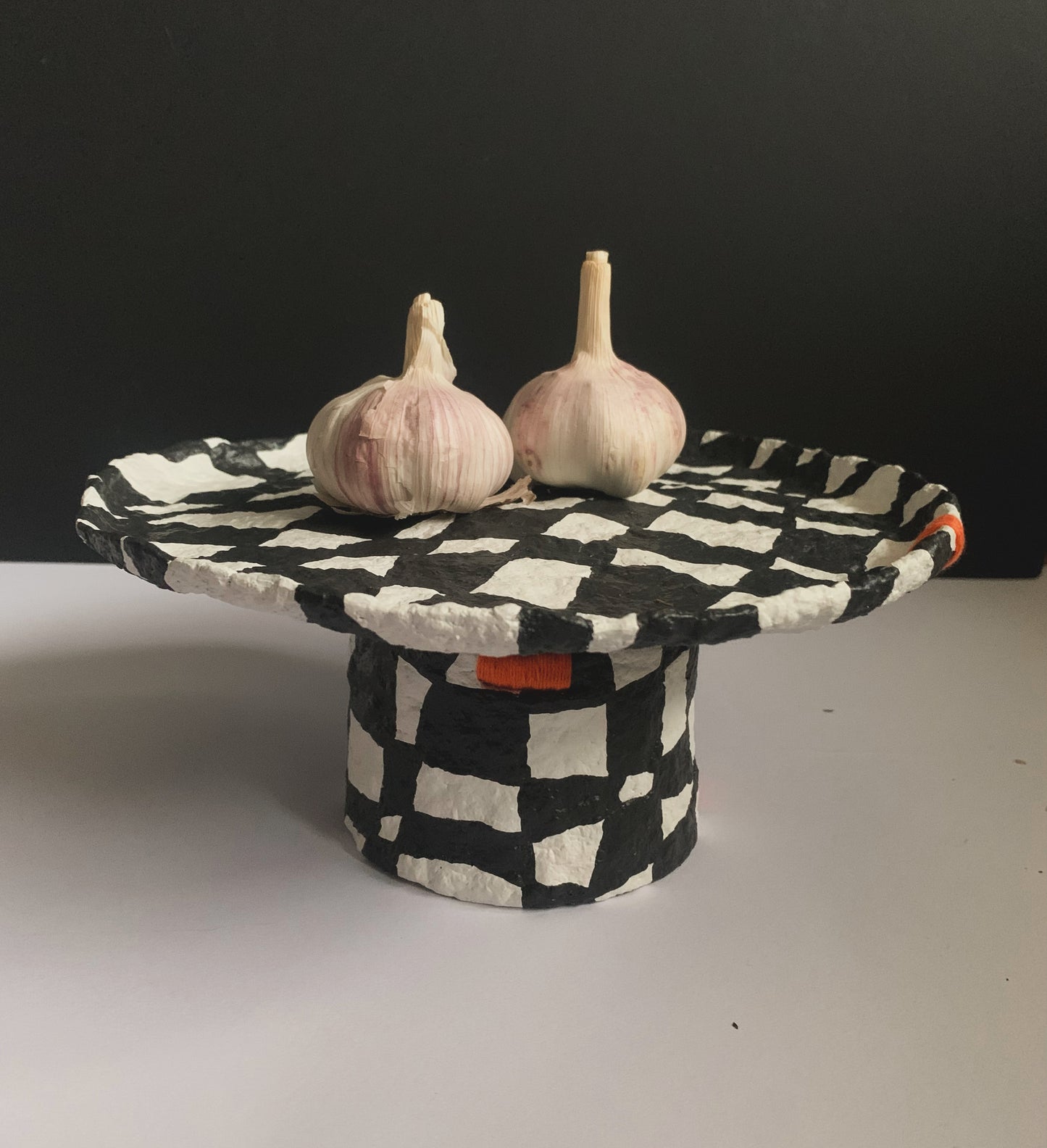 Graphic centerpiece
