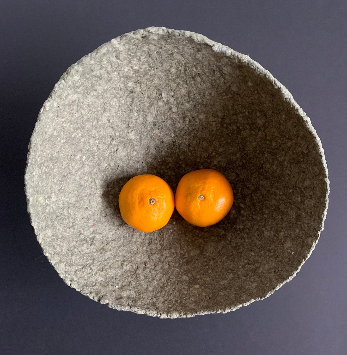 Tilted bowl