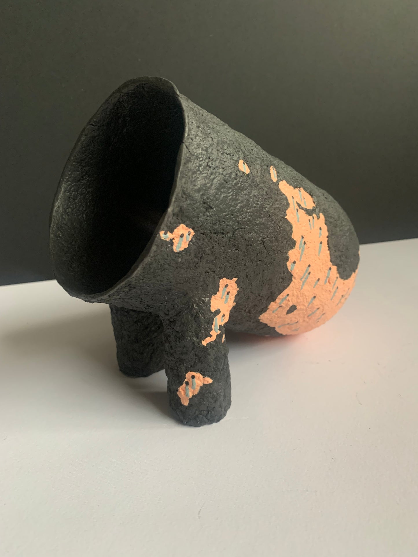 Black vessel
