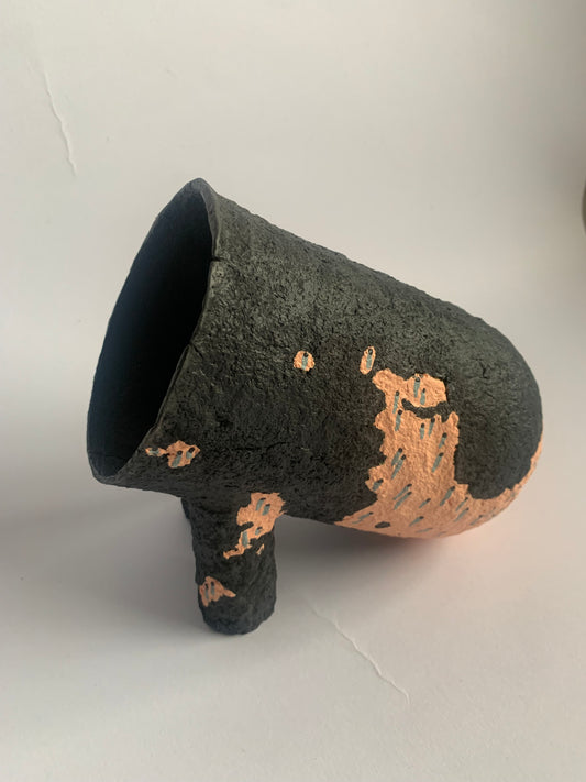 Black vessel